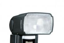 Flash Nissin MG-800 extreme